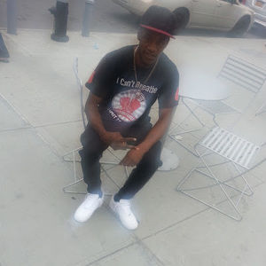 Meet your Posher, Eli